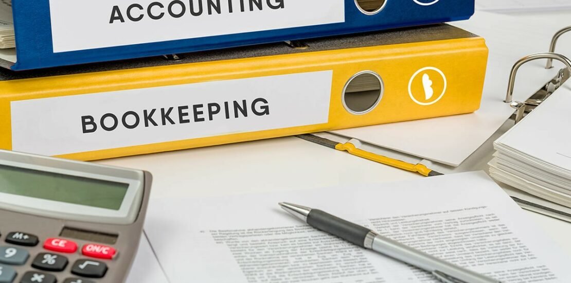 Difference Between Bookkeeping and Accounting